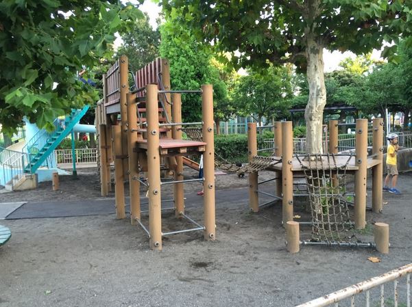 公園　東調布公園（公園）まで1211m