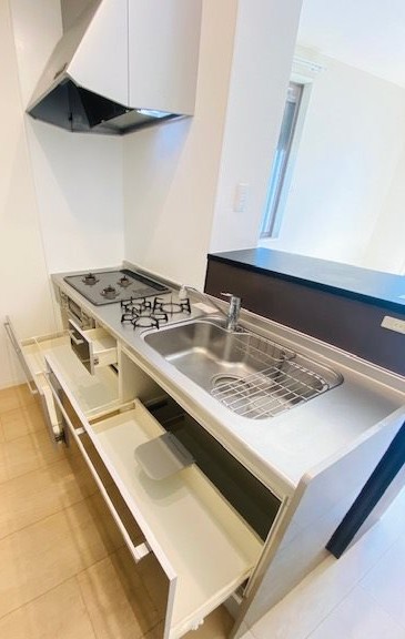 キッチン　対面式システムキッチン