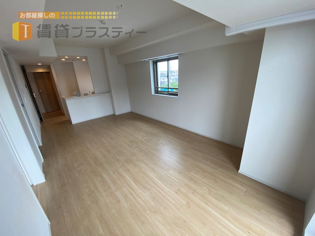 居室・リビング　広々としたリビングです。