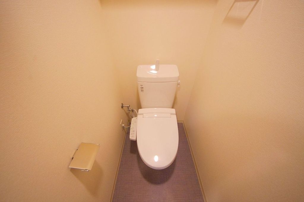 トイレ　同系シリーズのお部屋です。