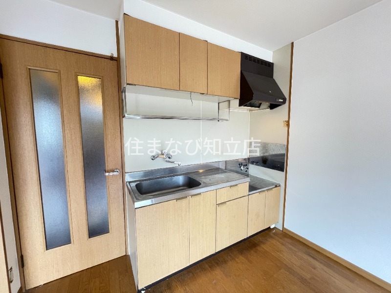 キッチン　同型別部屋写真