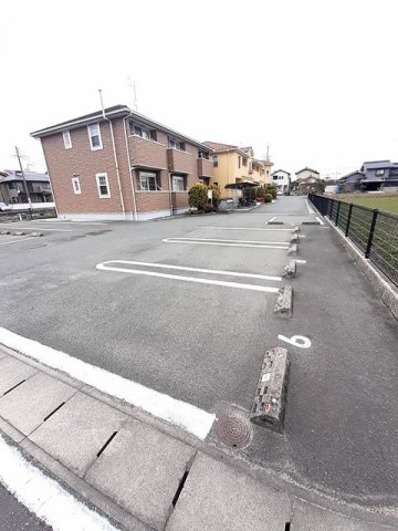 駐車場　カースペースがあります