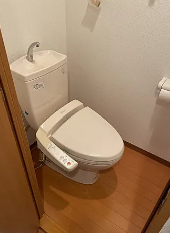 トイレ　※別部屋の参考写真です。