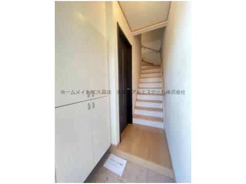 玄関　同建物別号室