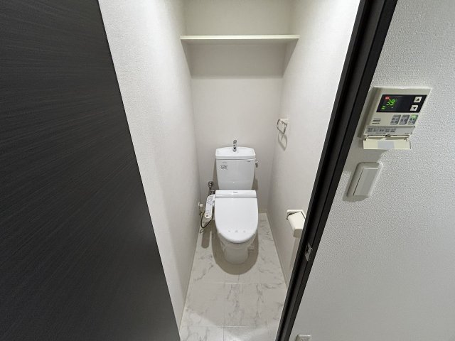 トイレ　シンプルで使いやすいトイレです