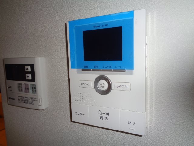 セキュリティ　同物件別部屋参考写真です