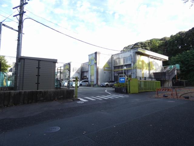幼稚園・保育園　湖西市立鷲津幼稚園（幼稚園・保育園）まで1216m