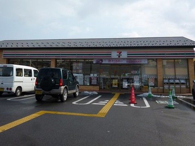 コンビニ　セブンイレブン大津雄琴マリーナ（コンビニ）まで95m