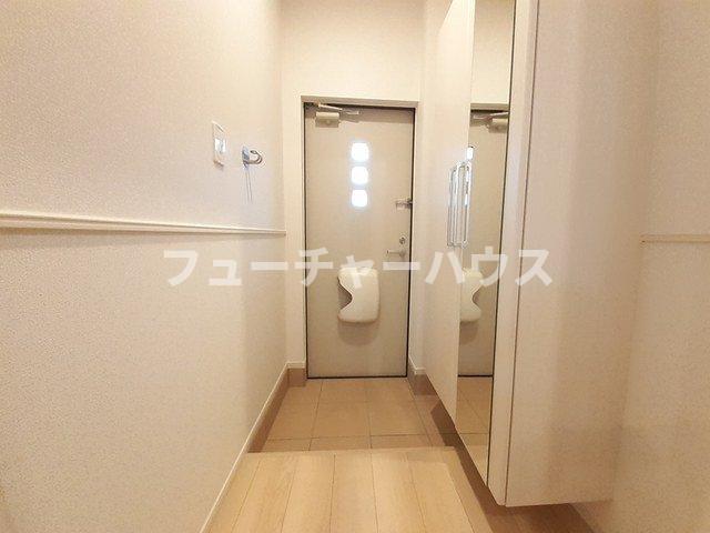 玄関　明るい玄関です
