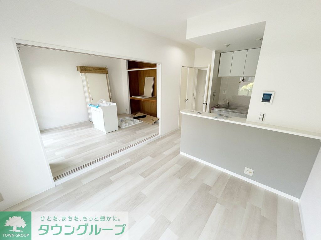 居室・リビング　★お部屋探しは株式会社タウンハウジング東京まで★