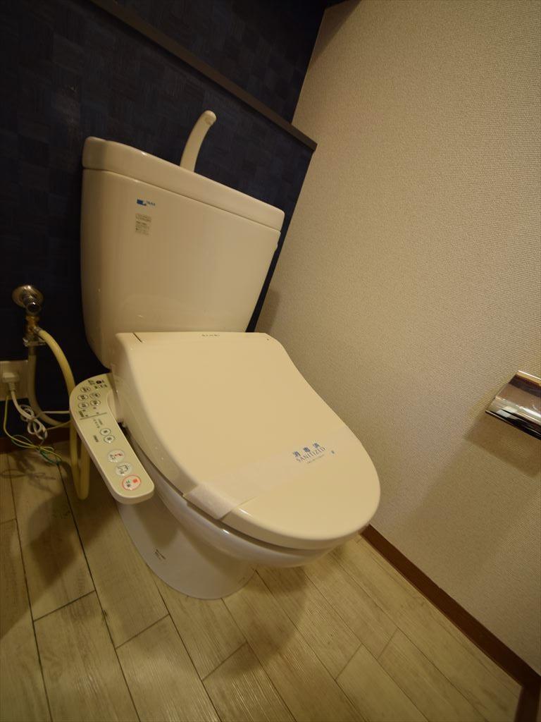 トイレ　CITY SPIRE桜川II　温水洗浄便座