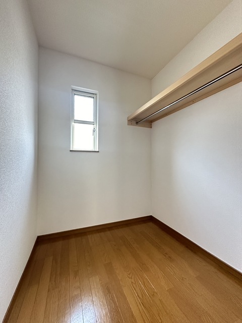 収納　★別部屋参考写真です★
