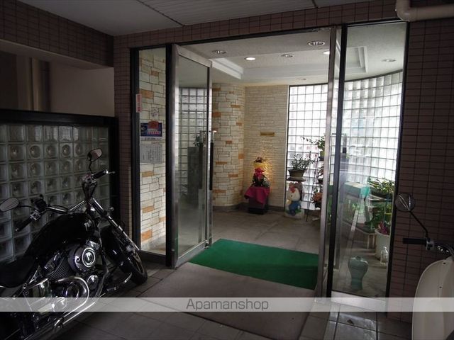 グリーンコートマンションの外観写真