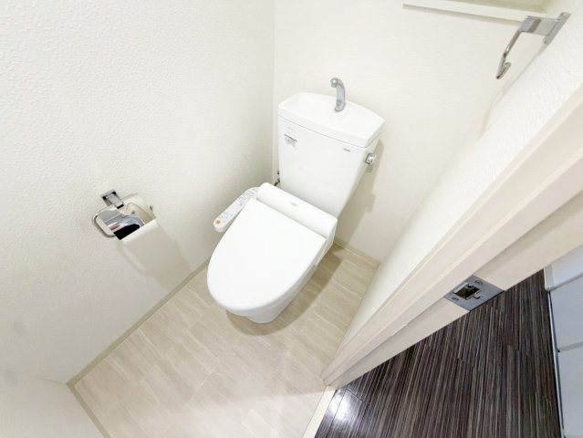 Alice Garden Esakaのトイレ写真
