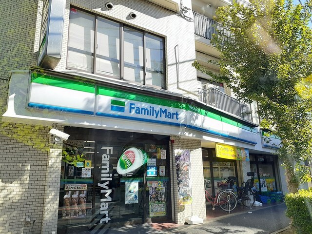 その他　ファミリーマート（その他）まで224m