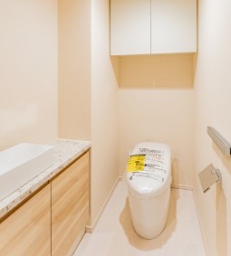 トイレ　別部屋参考写真
