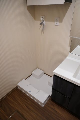 その他設備　室内洗濯機置場です