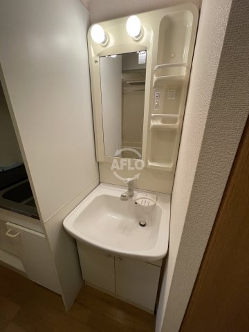洗面設備　ランドマークシティ同心　独立洗面台