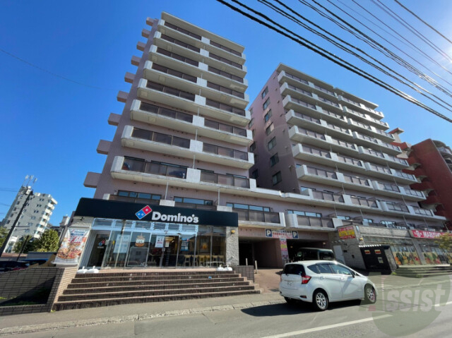 建物外観　中央区南七条西「ＩＮＯＶＥ札幌南７条」