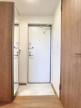 Crecia井尻の玄関写真