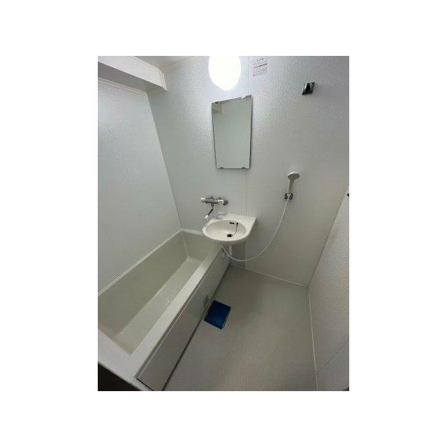 バス・シャワールーム　嬉しいバス・トイレ別