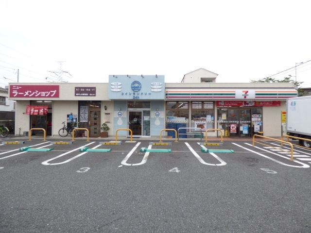 コンビニ　セブンイレブン浦安富士見店（コンビニ）まで160m