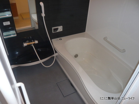 ドミール本町の風呂写真
