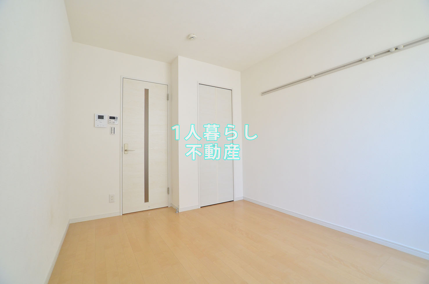 その他部屋・スペース　リビングを別角度から