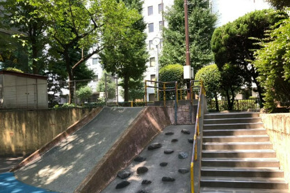 公園　西八丁公園（公園）まで334m