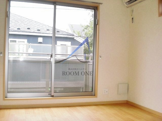 居室・リビング　洋室のお部屋です。