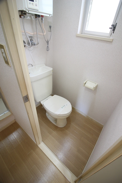 エステ-トピア宮崎のトイレ写真