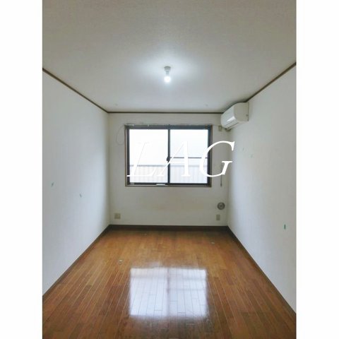 都営浅草線 本所吾妻橋駅 徒歩3分 3階建 築24年の居間写真