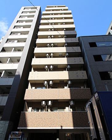 プレール日本橋三越前の外観写真