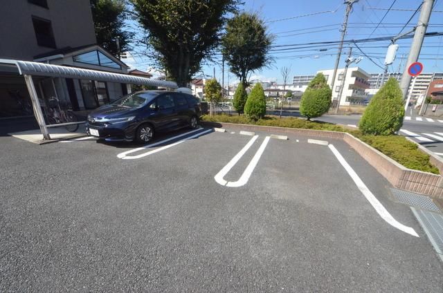 駐車場　☆駐車場ももちろんありますよ☆