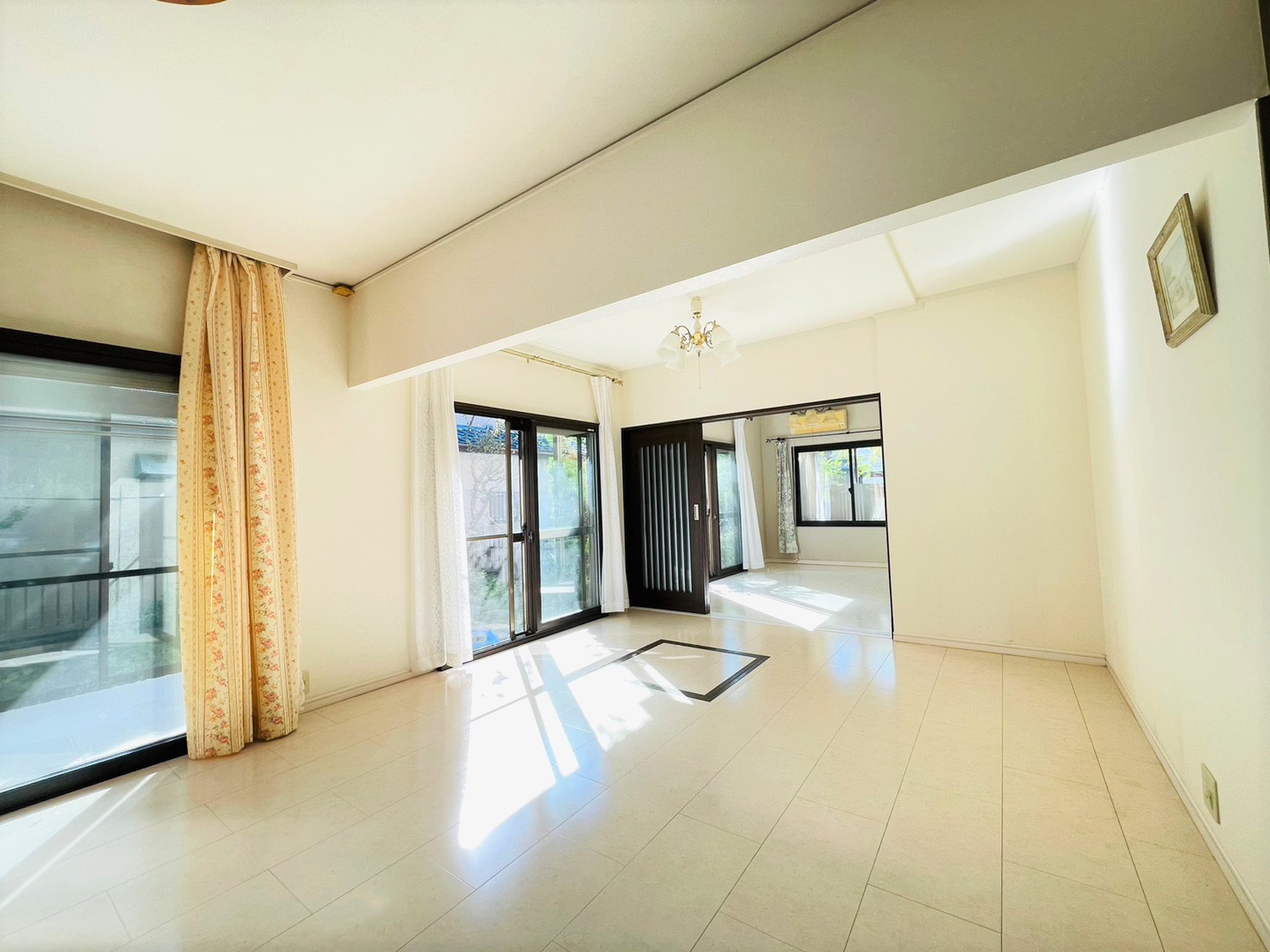 居室・リビング　開放感のあるリビングです！