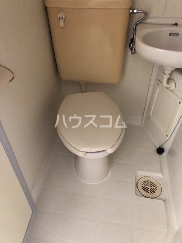 【豊川市大堀町のアパートのトイレ】