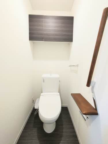 シャーメゾン ベルクムントのトイレ写真