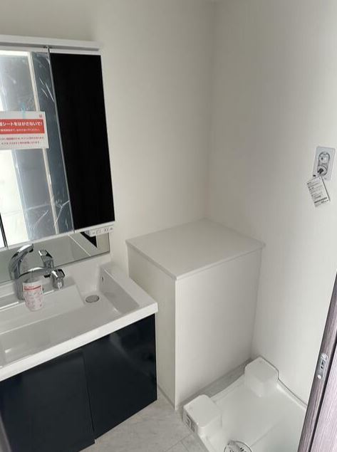 洗面設備　同物件別部屋です