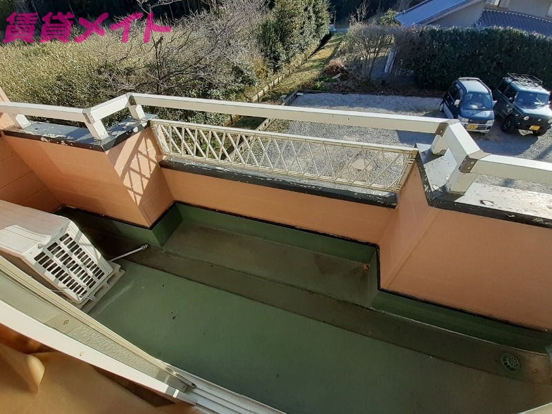 バルコニー　同タイプ部屋写真です。