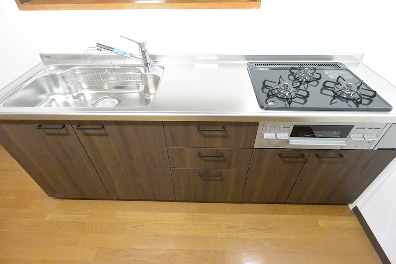 キッチン　2口ガスコンロ設置可能
