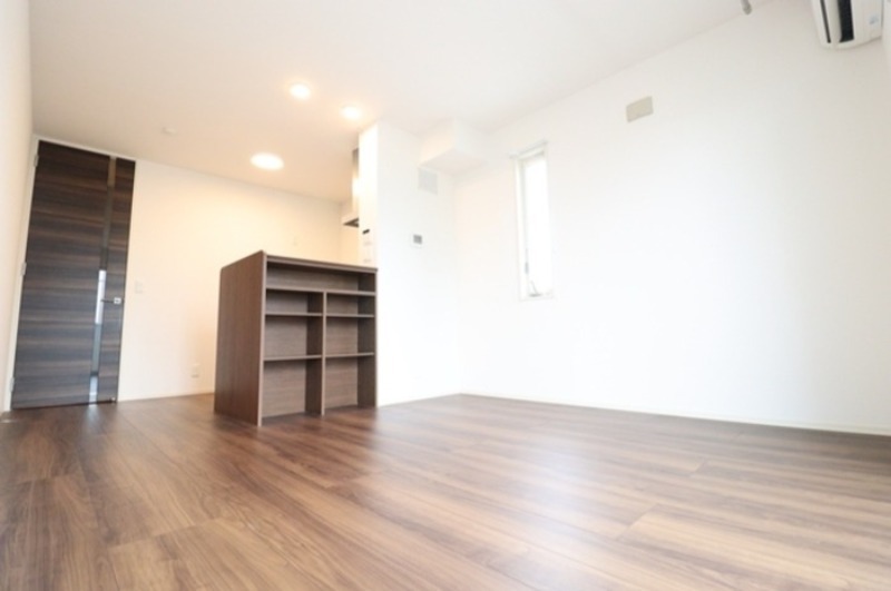 居室・リビング　図面と現状に相違がある場合には現状を優先