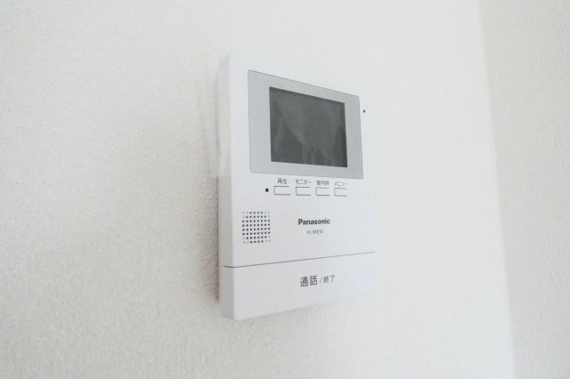 セキュリティ　来客者を一目で確認できるので安心ですね。