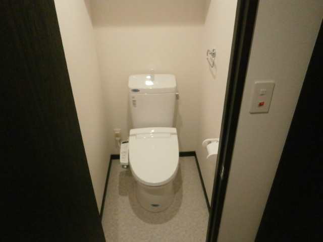 トイレ　同型タイプ