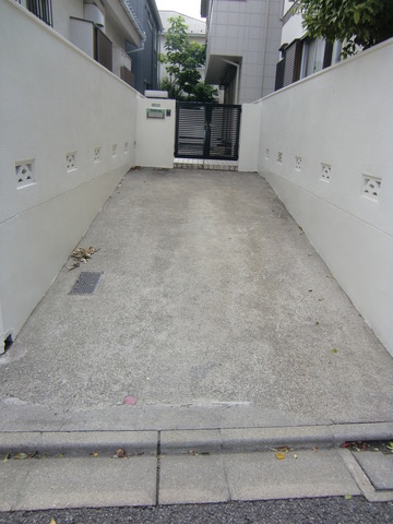 その他共有部分　敷地内駐車場無料