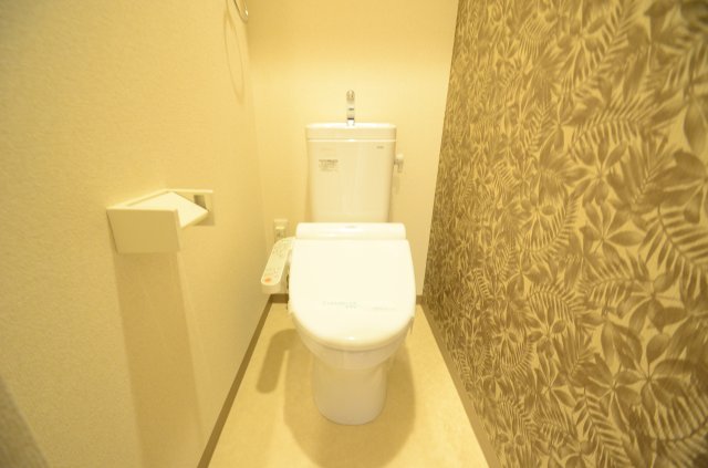 トイレ　落ち着いたトイレです