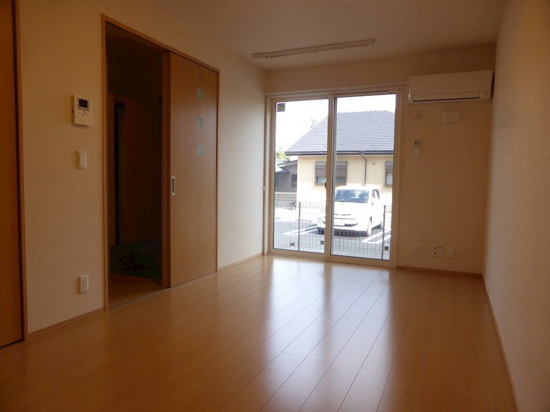 居室・リビング　同型タイプ