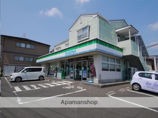 コンビニ　ファミリーマートウッディ南光台店（コンビニ）まで903m