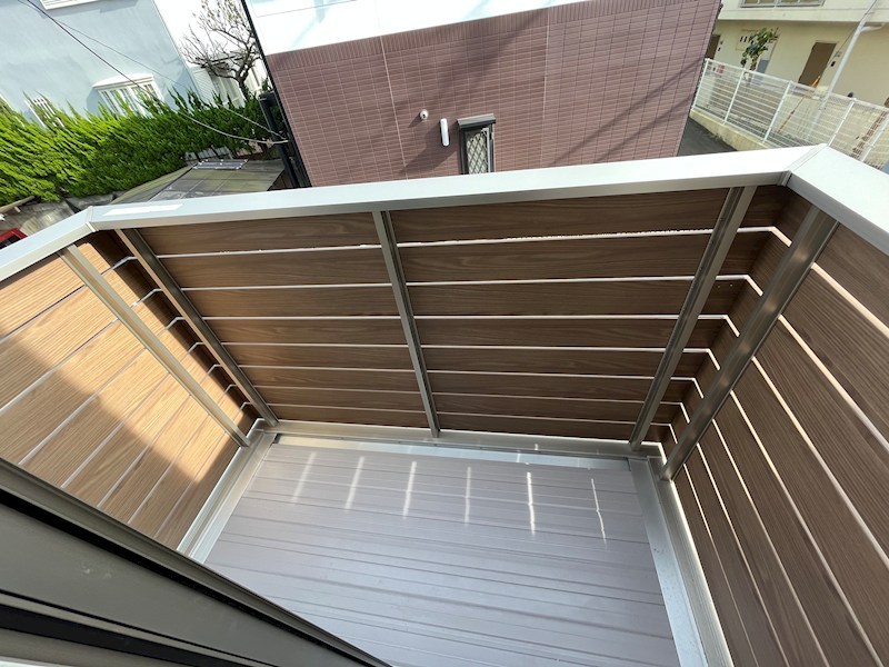 バルコニー　現況優先