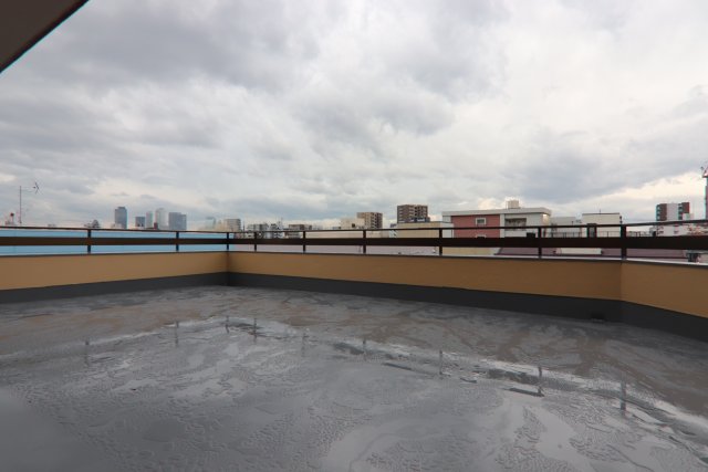 バルコニー　※別室の参考写真の為、現況優先です。