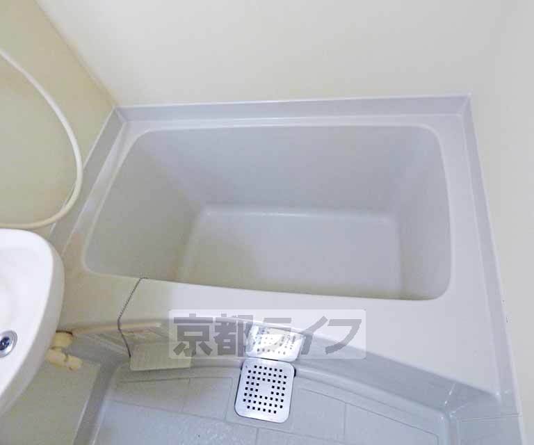 バス・シャワールーム　広いお風呂です。